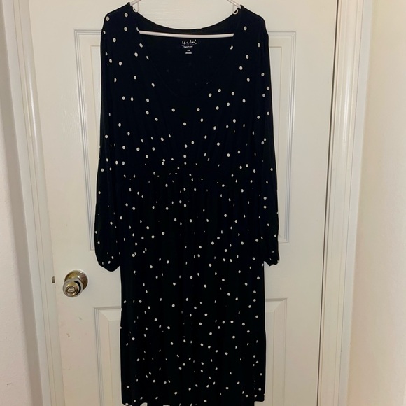 Ingrid & Isabel Maternity Black Dress with White Polka Dots - Picture 1 of 5